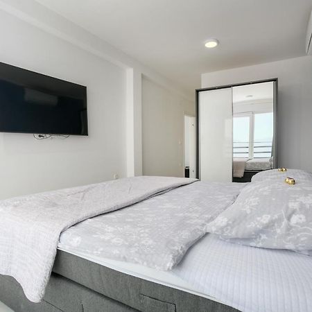Linardići Villa Alma Krk מראה חיצוני תמונה