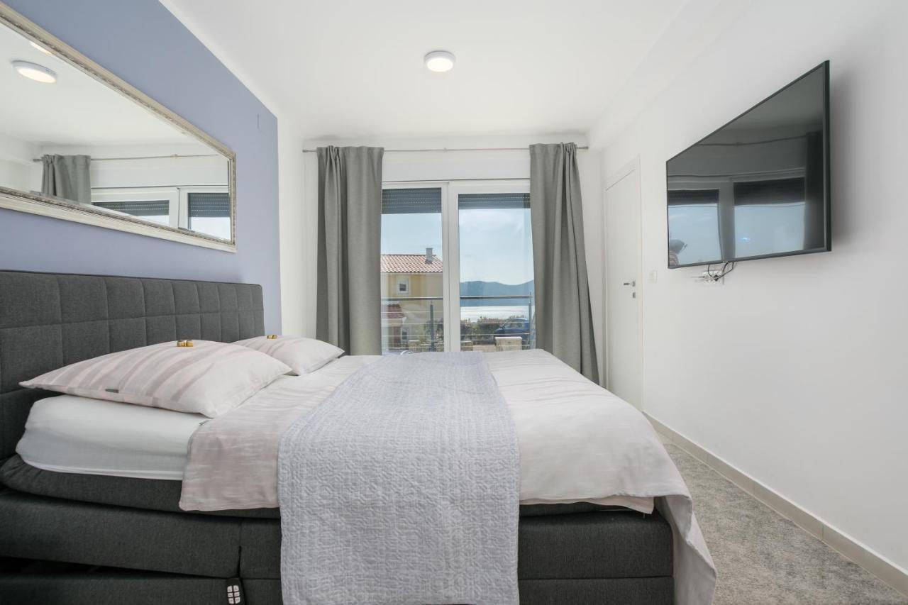 Linardići Villa Alma Krk מראה חיצוני תמונה