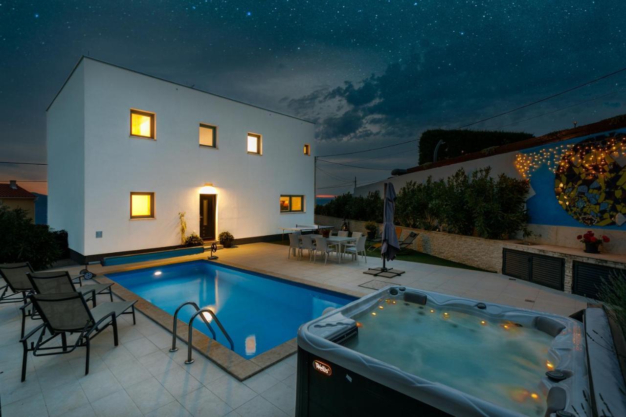 Linardići Villa Alma Krk מראה חיצוני תמונה